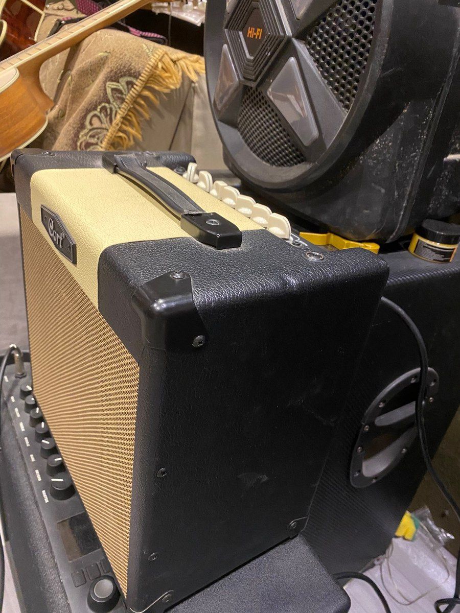 Cort CM15R BK EU gitara amfi — Musiqiə alətləri, Bakı (3)