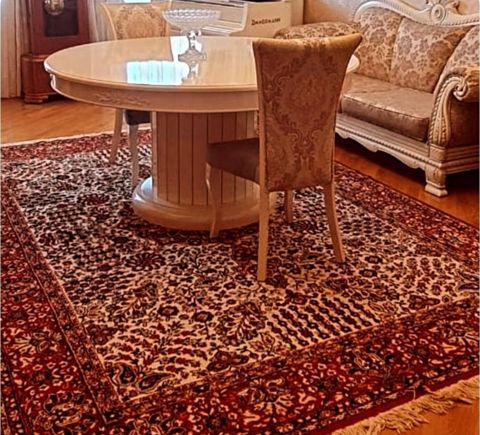 Qədimi xalça — Bakı