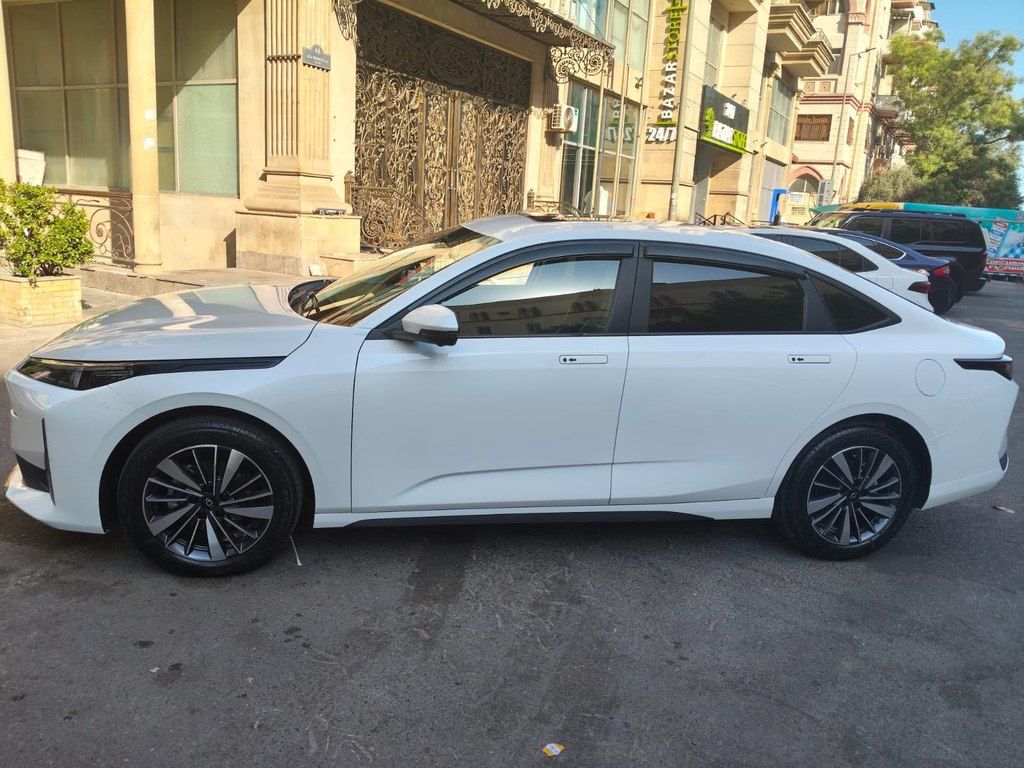 Changan Qiyuan A05, 1.5 L, 9.07 kWh, 2024 il, 95 000 km — Avtomobillər, Bakı (4)