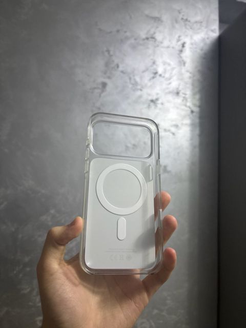 Apple iPhone 17 Pro Max arxalığı — Bakı