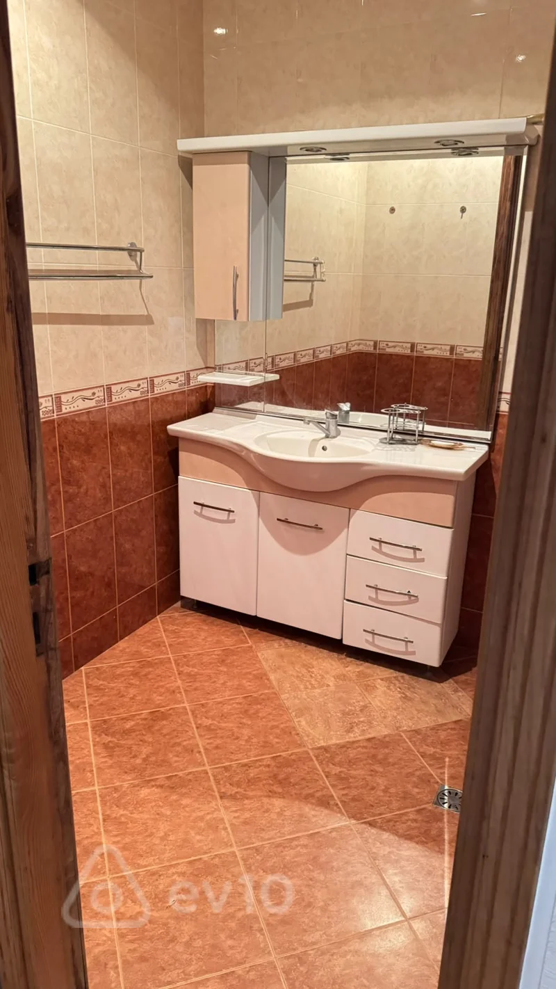 3 otaqlı mənzil, 114 m², Məhəmməd Hadi küçəsi — kirayə — Mənzil, Bakı (8)