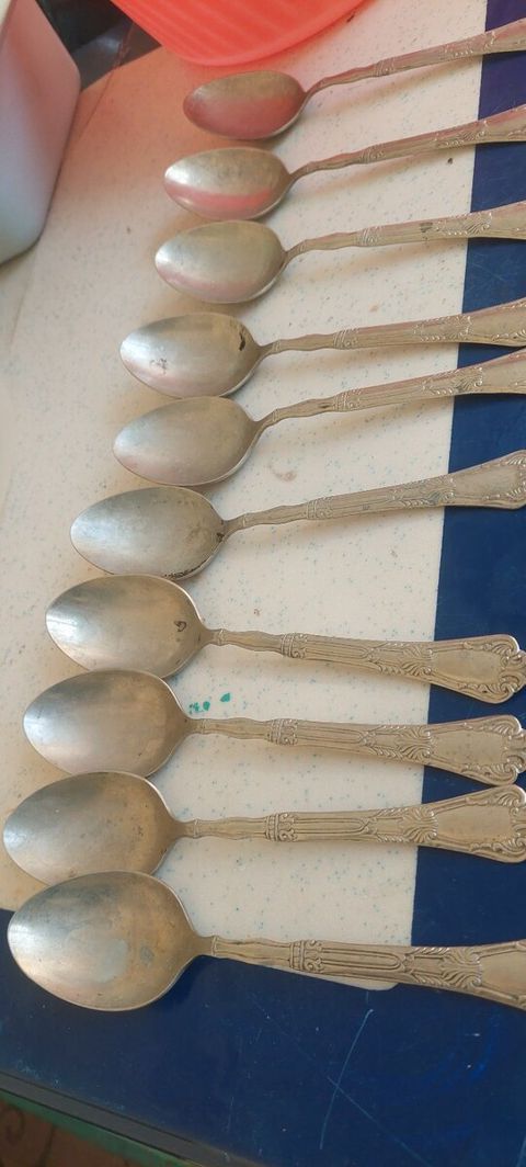 Gümüş qaşıqlar — Bakı