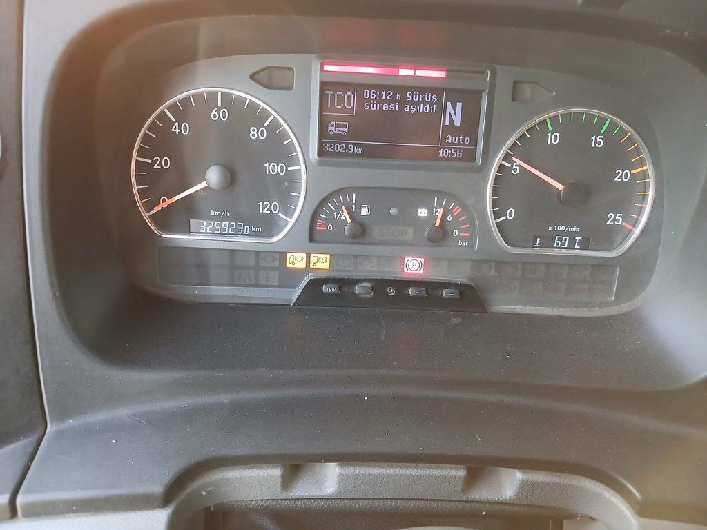 Mercedes Axor 1840, 12 L, 2011 il, 325 923 km 56-BH-971 — Yük maşınları, Şamaxı (7)