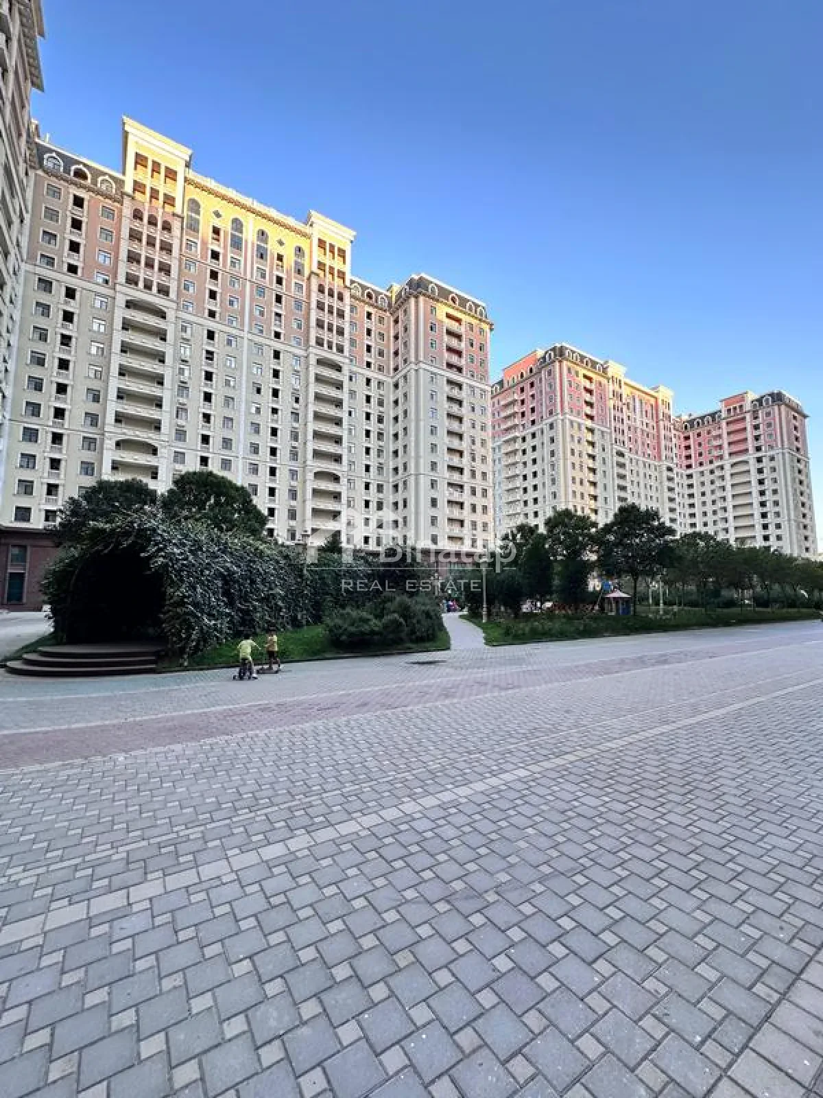 Satılır 4 otaqlı yeni tikili 205 m², Elmlər Akademiyası metrosu, Yasamal rayonu — 1 050 000 ₼ · Bakı · Mənzil Satılır 4 otaqlı yeni tikili 205 m², Elmlər Akademiyası metrosu, Yasamal rayonu — Bakı
