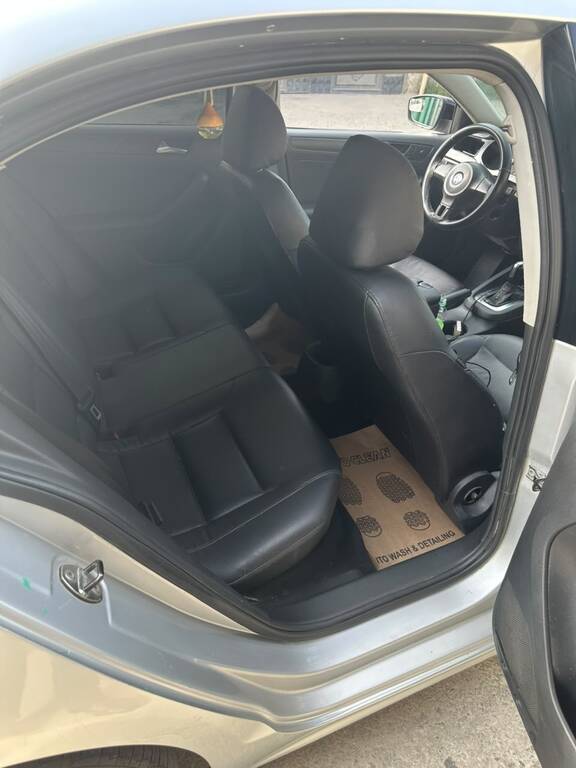 Volkswagen Jetta, 2.0 L, 2011 il, 296 119 km 71-BB-778 — Avtomobillər, Bakı (4)