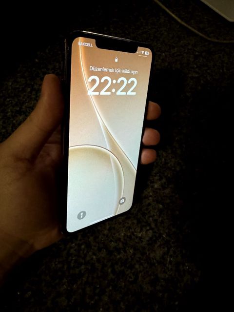 IPhone Xs, Qızılı — 270 ₼ · Bakı · Apple iPhone IPhone Xs, Qızılı — Bakı
