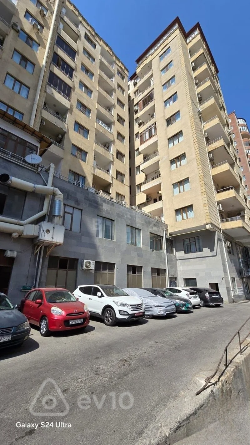3 otaqlı mənzil, 162 m², Niaqara Şadliq saraynin yaxinliqi — Mənzil, Bakı (2)