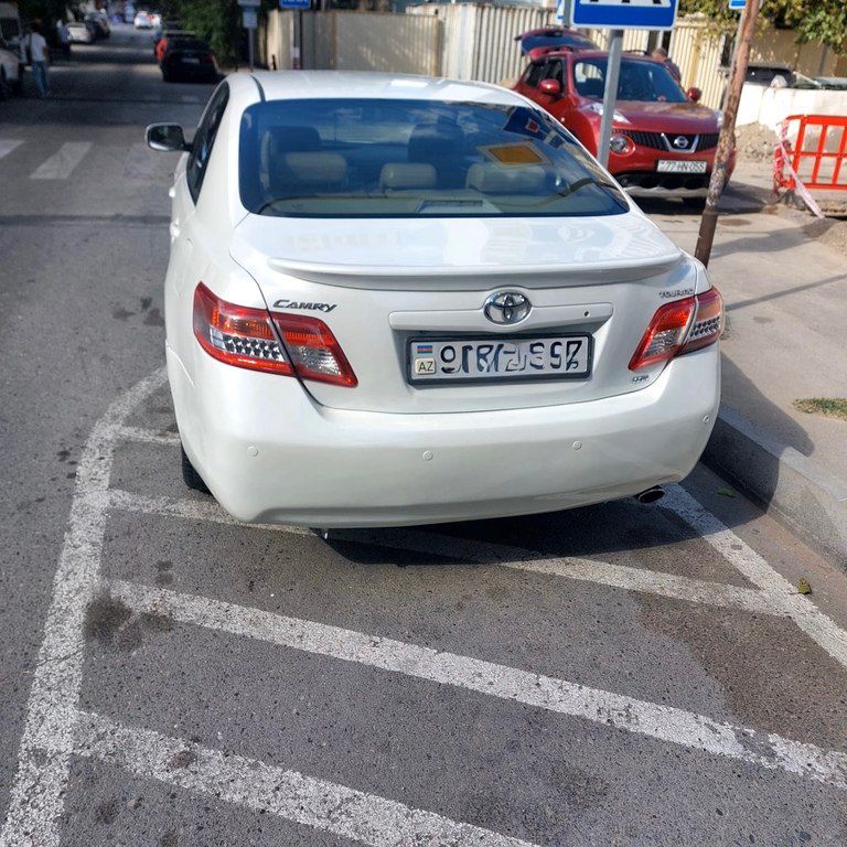 Toyota Camry, 2.4 L, 2011 il, 295 000 km — Avtomobillər, Bakı (2)