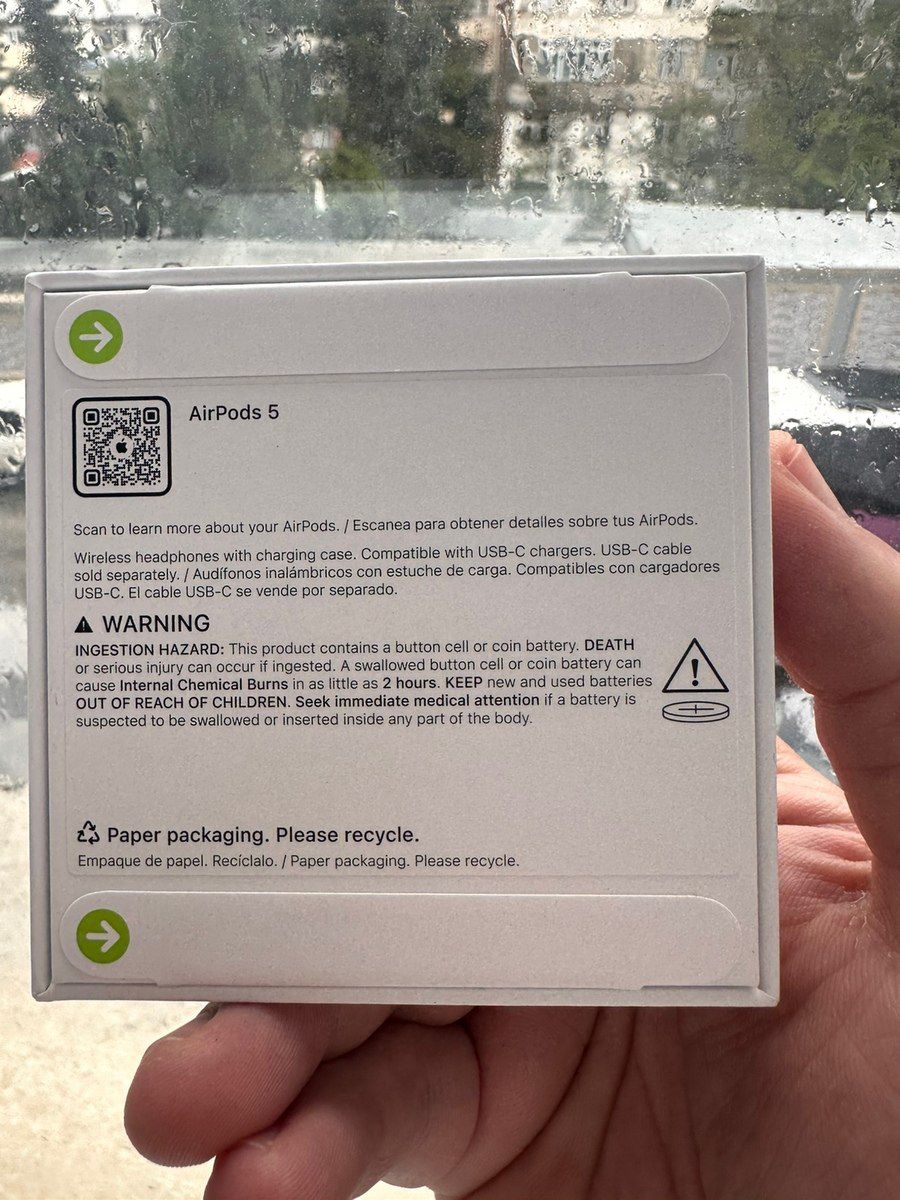 AirPods 5 — Səs texnikası, Bakı (2)
