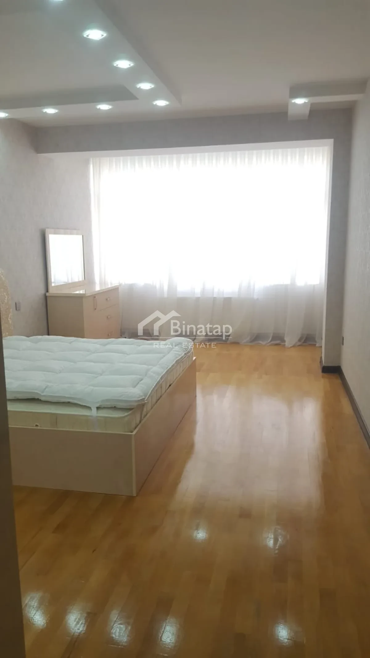 Satılır 3 otaqlı yeni tikili 137 m², Badamdar qəsəbəsi, Səbail rayonu — Mənzil, Bakı (4)