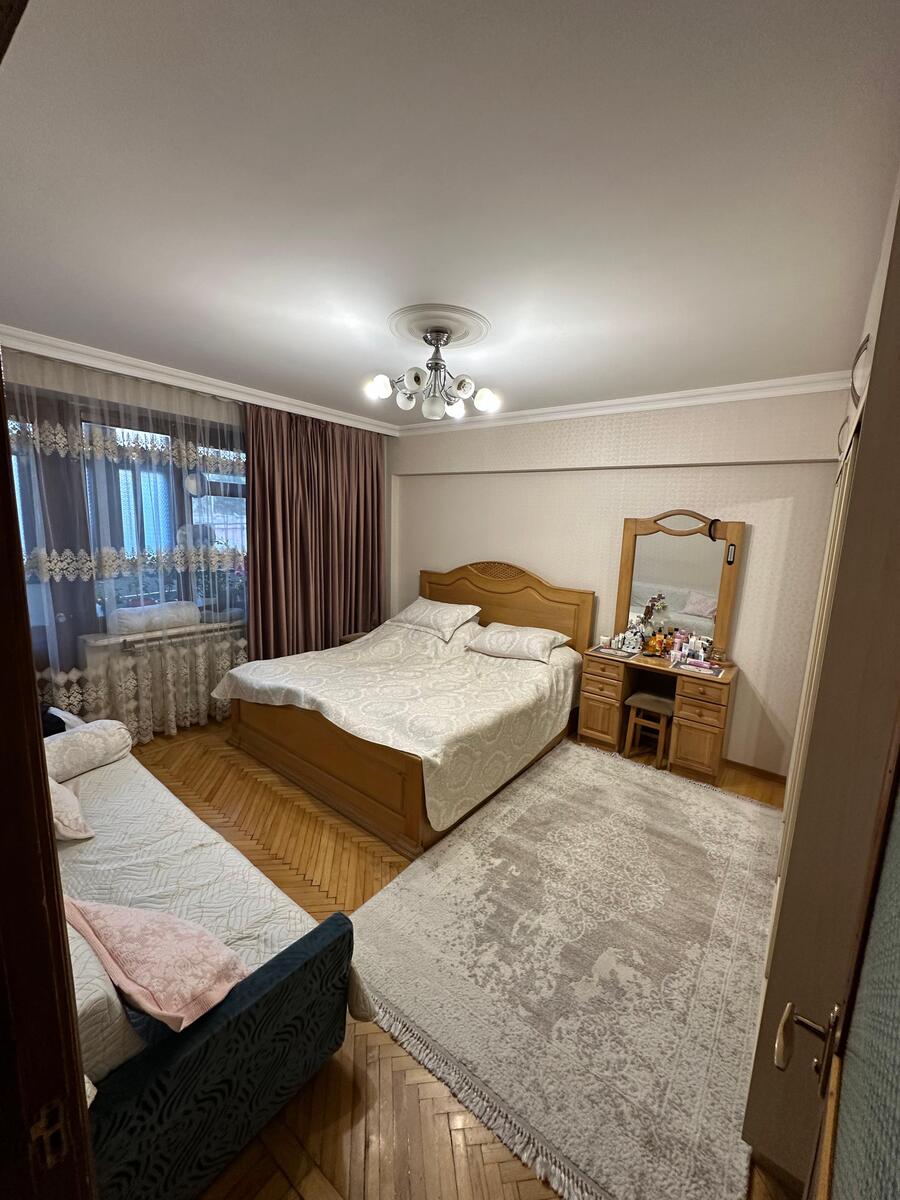 Satılır 3 otaqlı köhnə tikili 86 m² — Mənzil, Bakı (5)