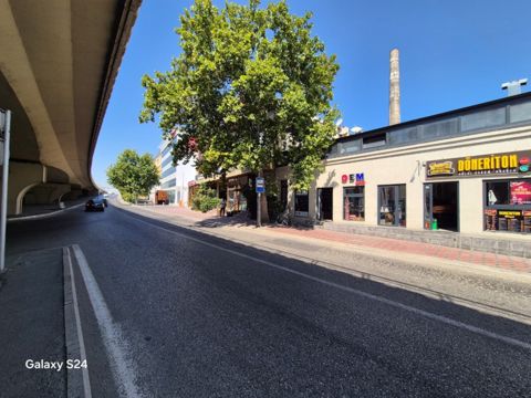 Satılır obyekt 70 m² — Bakı