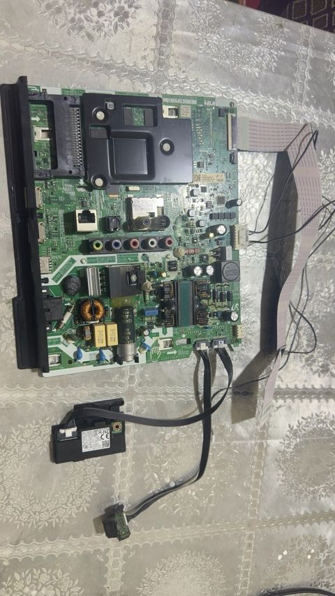 Samsung UE32T5300AU televizor ana platası — Bakı