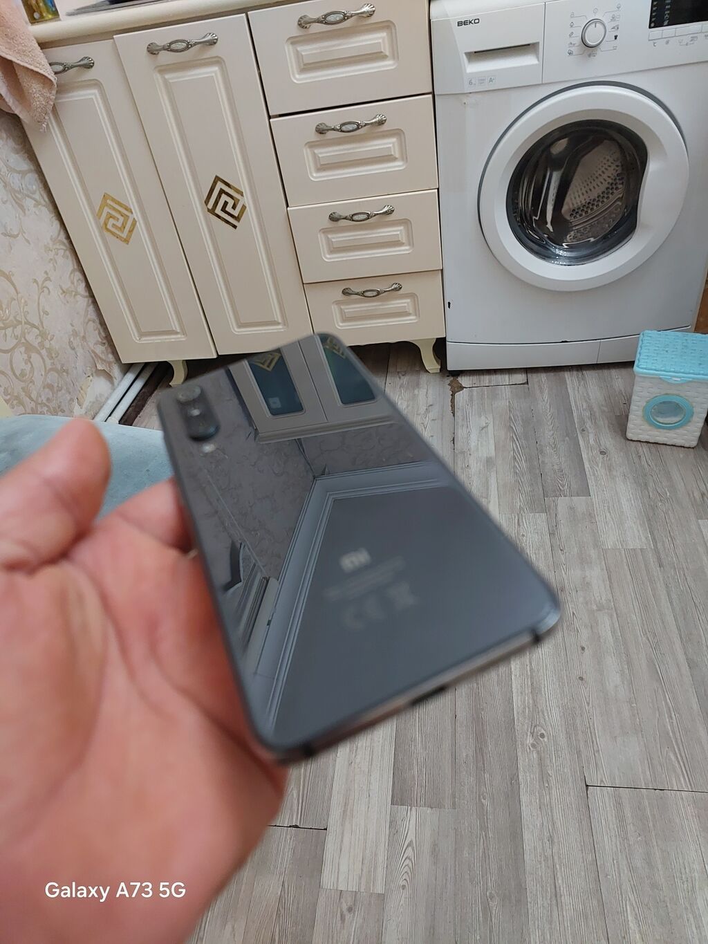 Xiaomi Mi 9 SE, 64 GB, rəng - Boz — Xiaomi, Bakı (8)