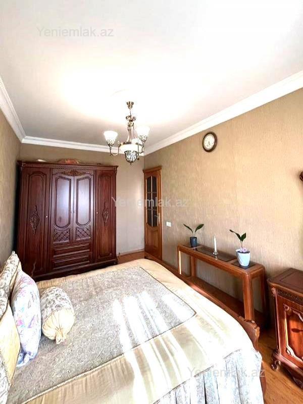 Satılır 4 otaqlı Bina evi menzil (Köhnə tikili), 110 m², Xətai rayonu — Mənzil, Bakı (9)