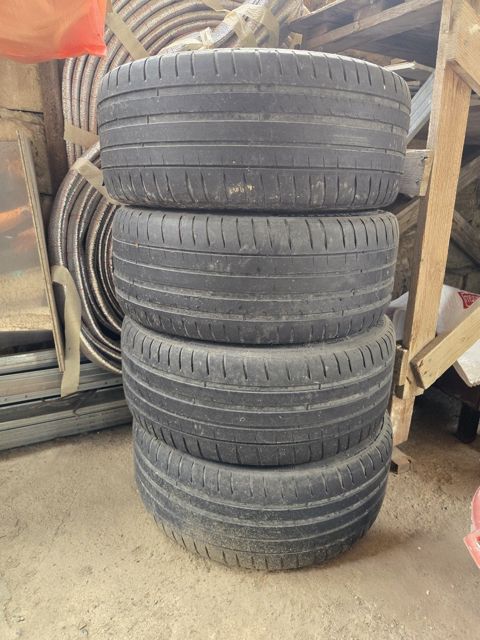 Şinlər 225/40 R28 — Bakı
