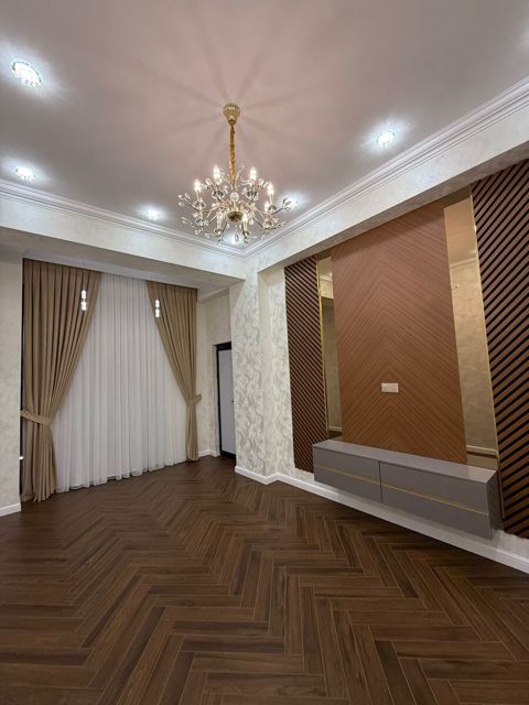 Satılır 2 otaqlı yeni tikili 74 m² — 225 000 ₼ · Bakı · Mənzil Satılır 2 otaqlı yeni tikili 74 m² — Bakı