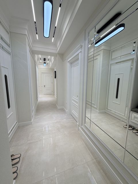 Satılır 3 otaqlı yeni tikili 120 m² — Bakı
