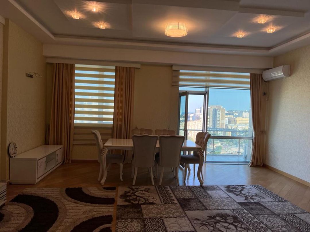 İcarəyə verilir 3 otaqlı yeni tikili 140 m² — Mənzil, Bakı (10)