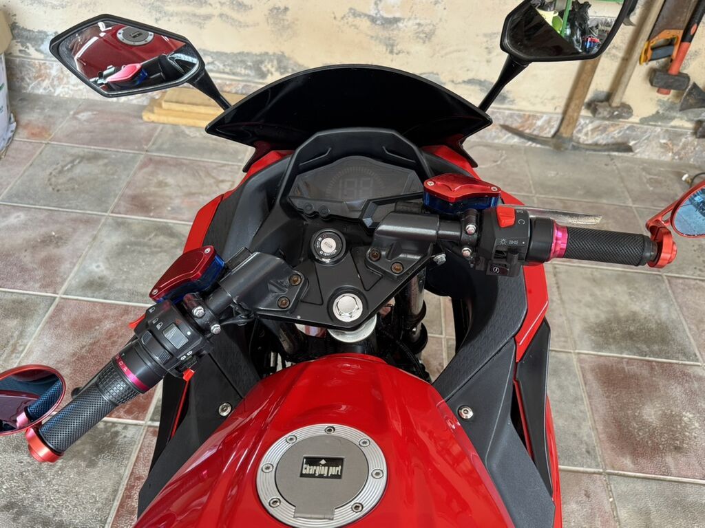 Idman üslublu yol motosikleti - Korpus: tam qapaqlı sport dizayn — Motosikletlər, Bakı (5)