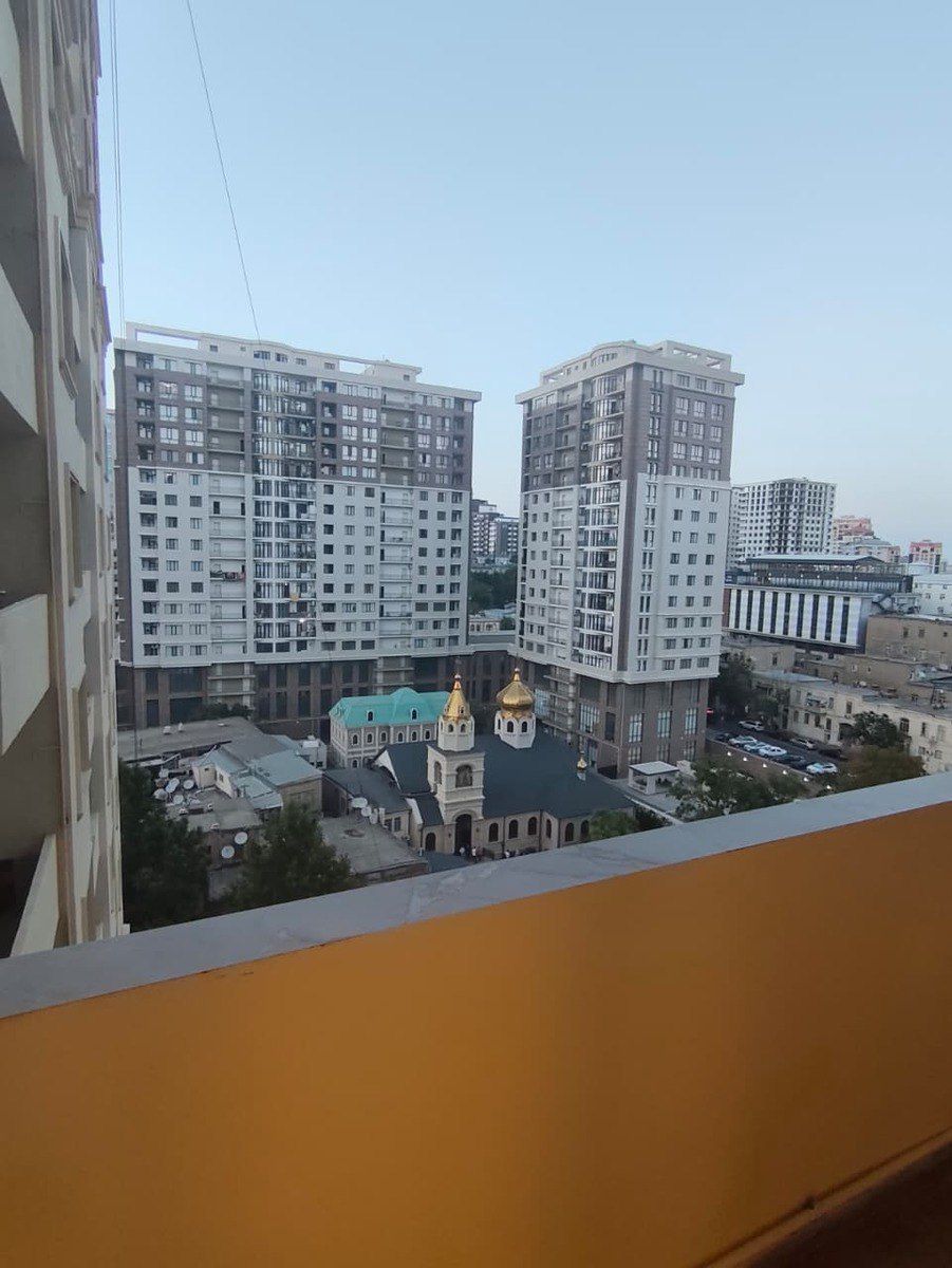 Satılır 2 otaqlı yeni tikili 60 m² — Mənzil, Bakı (2)