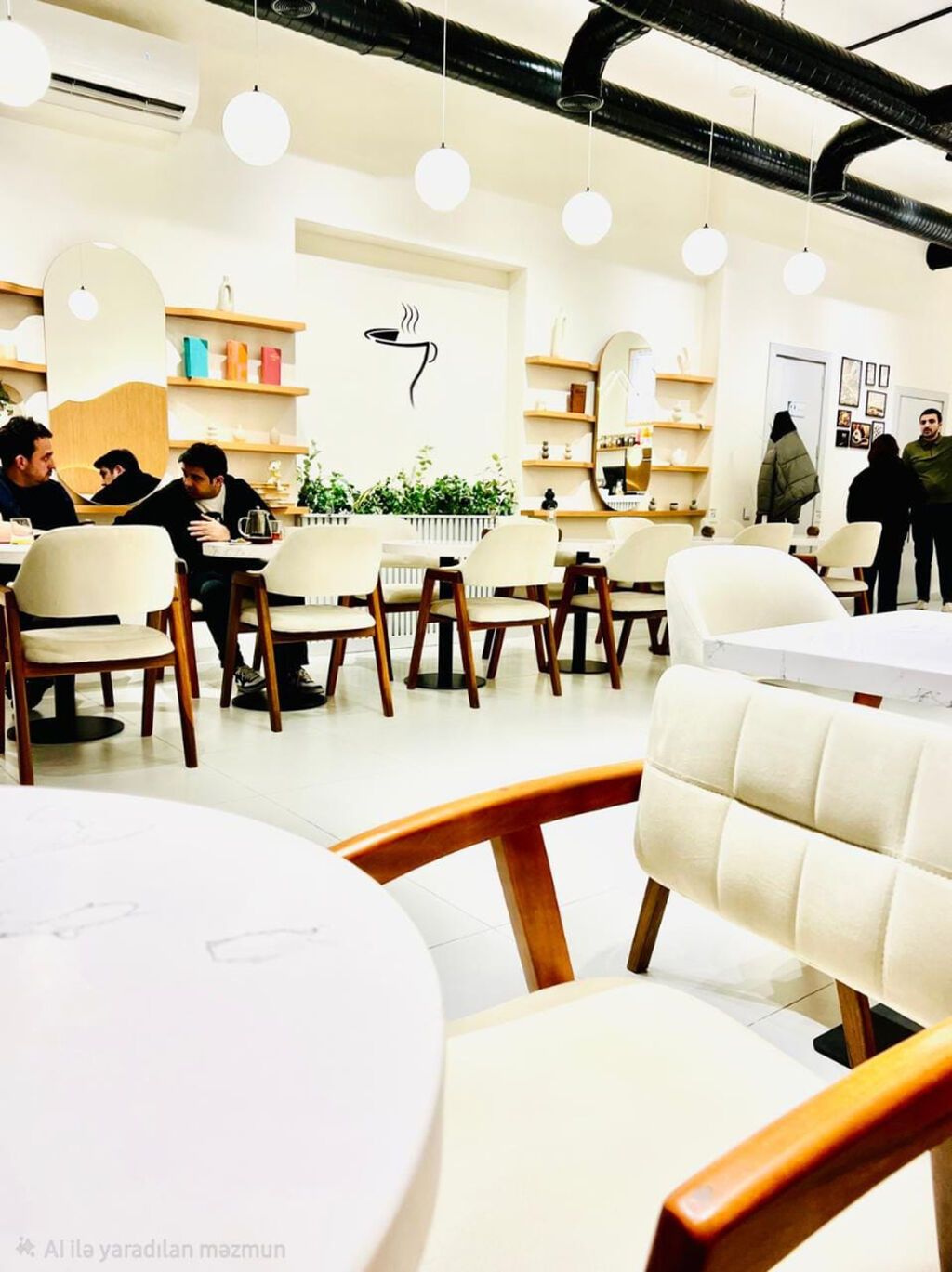 Hazır İcarədə Olan Obyekt Satılır Məkan: Neftçilər Meydanı restoranı — Əmlak, Bakı (2)