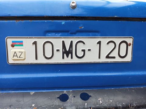 Avtomobil dövlət nömrə nişanı “10-MG-120” - Format: AZ standart — Bakı