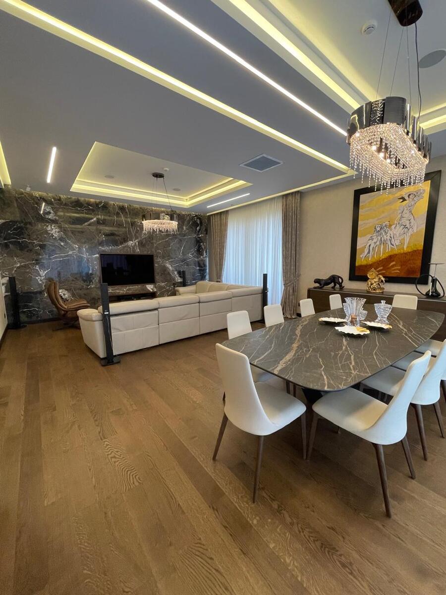 Satılır 6 otaqlı həyət evi/bağ evi 650 m² — Ev, villa, Bakı (7)
