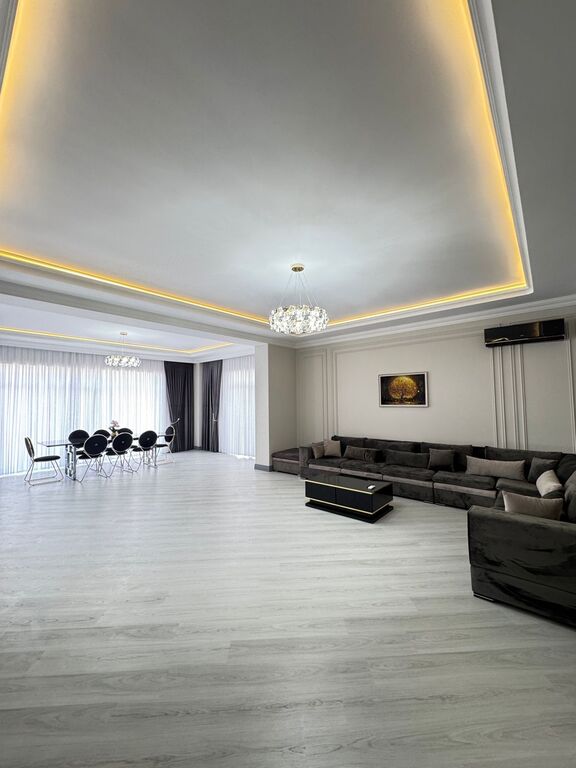 Satılır 5 otaqlı həyət evi/bağ evi 450 m² — Ev, villa, Bakı (12)