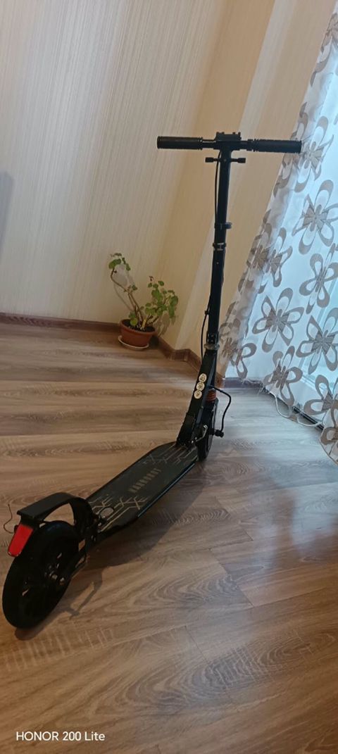 İşlənmiş Elektrik samokat 5", 250 Vt, 16 - 25 km/s, Ödənişli çatdırılma — 250 ₼ · Bakı · Skuterlər İşlənmiş Elektrik samokat 5", 250 Vt, 16 - 25 km/s, Ödənişli çatdırılma — Bakı