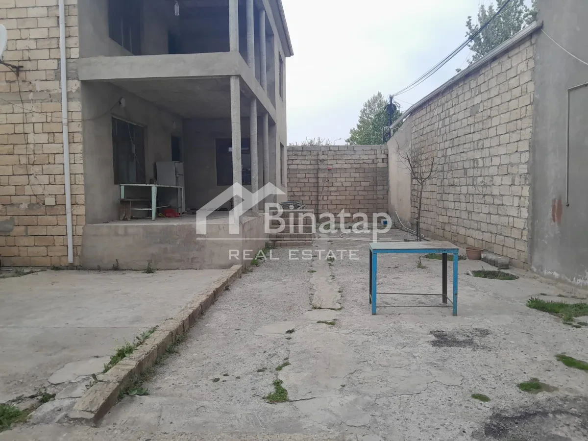 Satılır 5 otaqlı həyət evi / bağ evi 250 m², Novxanı qəsəbəsi, Abşeron rayonu — Ev, villa, Bakı