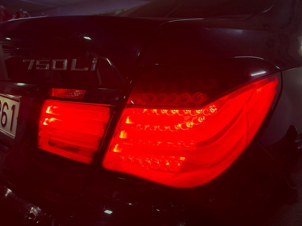 BMW 750, 4.4 L, 2011 il, 220 000 km 99-GO-861 — Avtomobillər, Bakı (9)