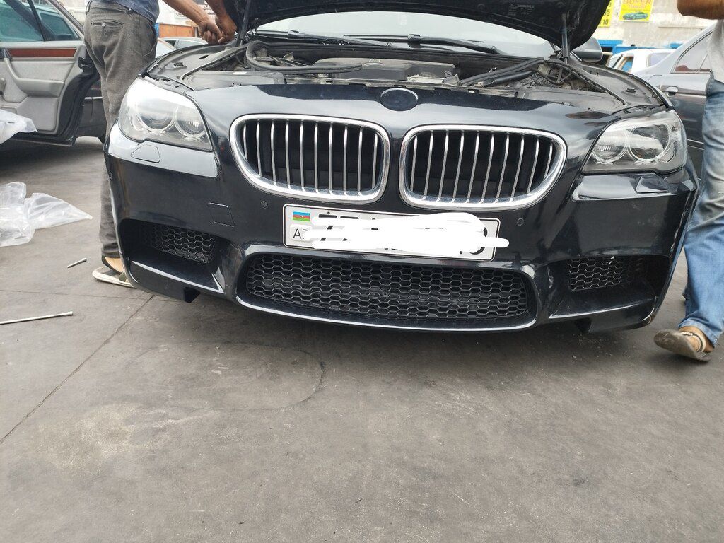 "BMW F10" ön bamperi — Ehtiyat hissələri və aksesuarlar, Bakı (4)