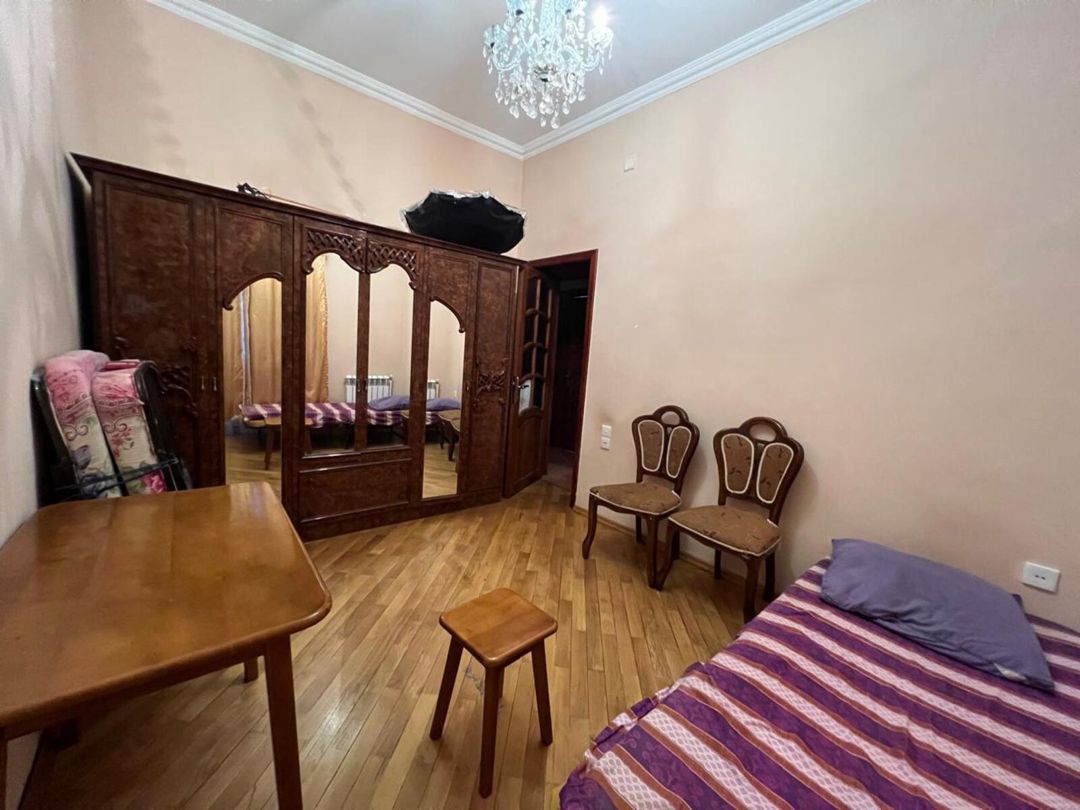 İcarəyə verilir 3 otaqlı köhnə tikili 85 m² — Mənzil, Bakı (8)