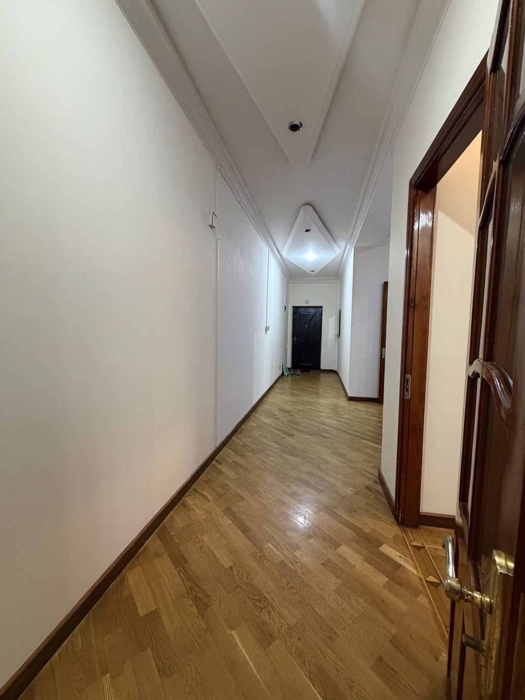 2-otaqlı yeni tikili kirayə verilir, İnşaatçılar m., 85 m² — Mənzil, Bakı (7)