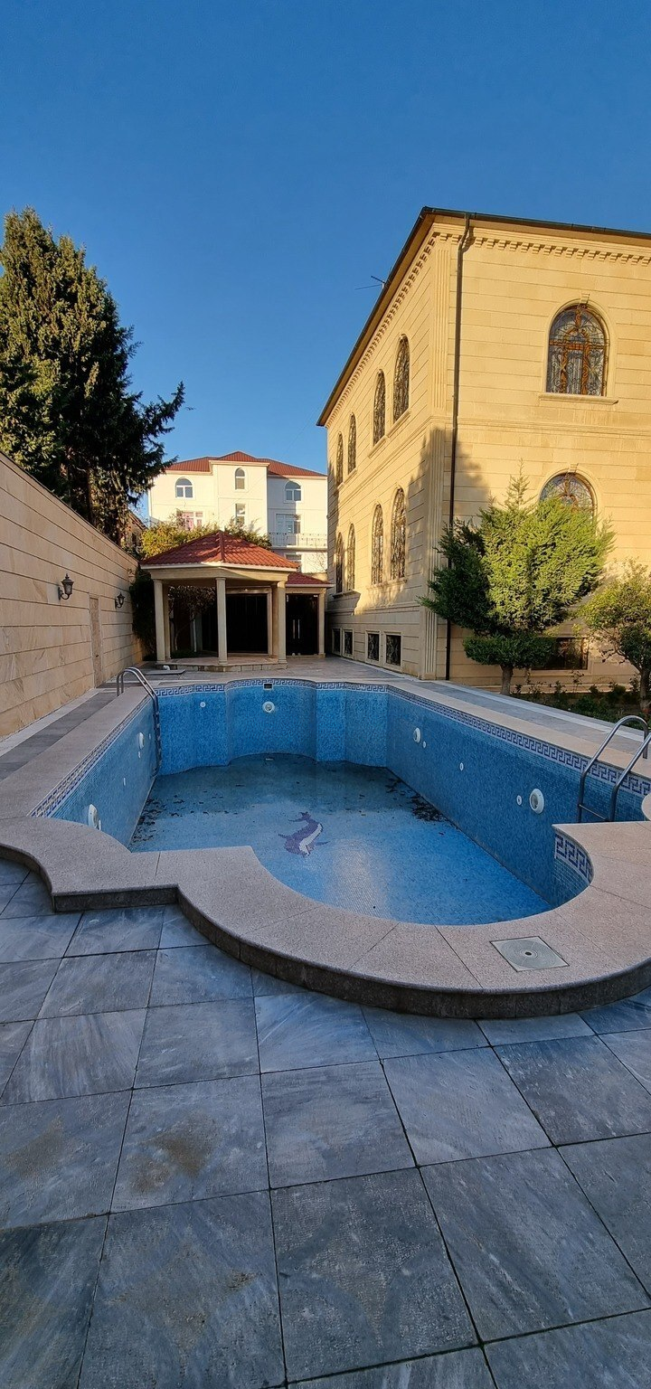10 otaqlı həyət evi 800 m² satılır — Ev, villa, Bakı (4)