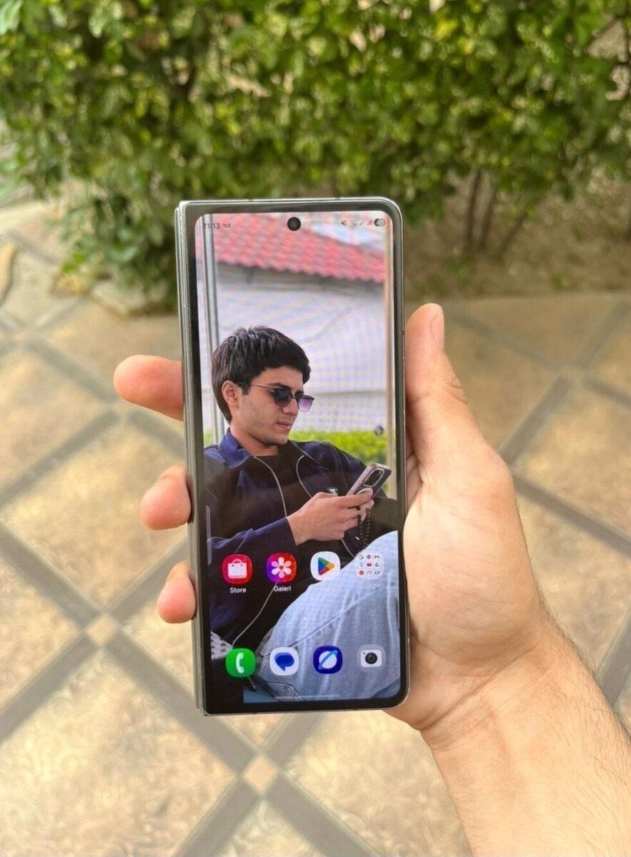 Samsung Galaxy Z Fold 4 Phantom Black 256GB/12GB — Smartfonlar, Bakı (2)