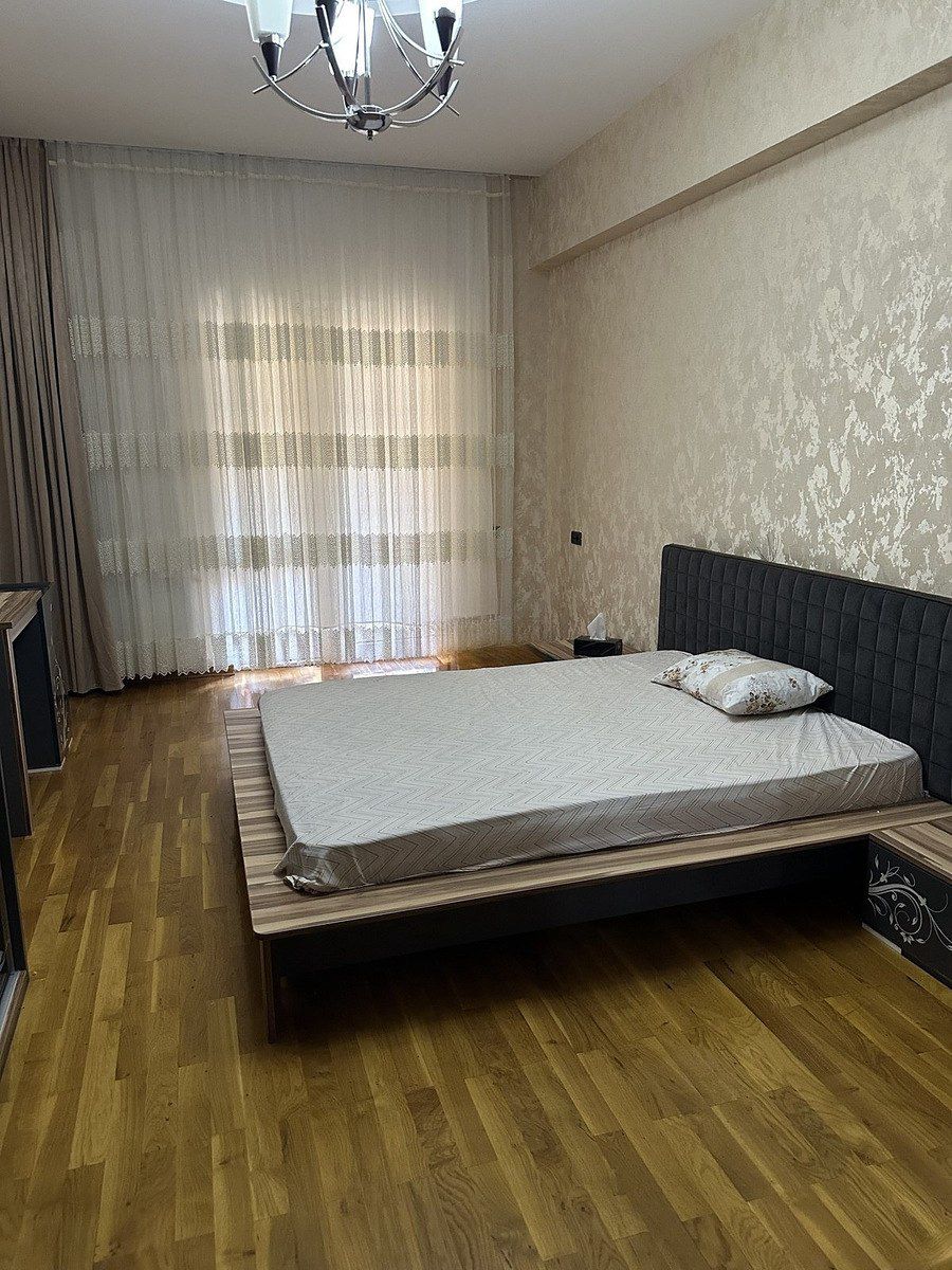 İcarəyə verilir 3 otaqlı yeni tikili 140 m² — Mənzil, Bakı (5)