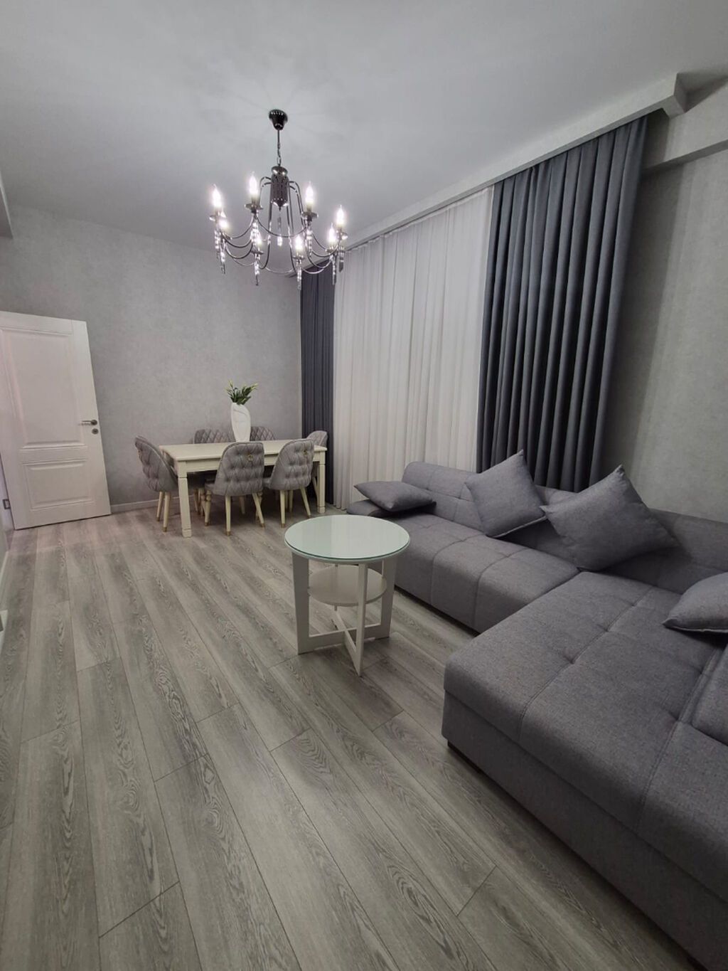 Nizami rayonu, Qara Qarayev metrosunun yaxını, Sevinc Mall-un yanında — Mənzil, Bakı