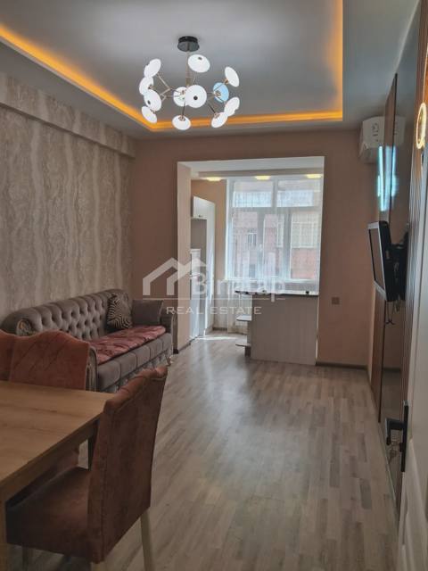 Satılır 2 otaqlı yeni tikili 60 m², Xırdalan şəhəri — Ev sahibi