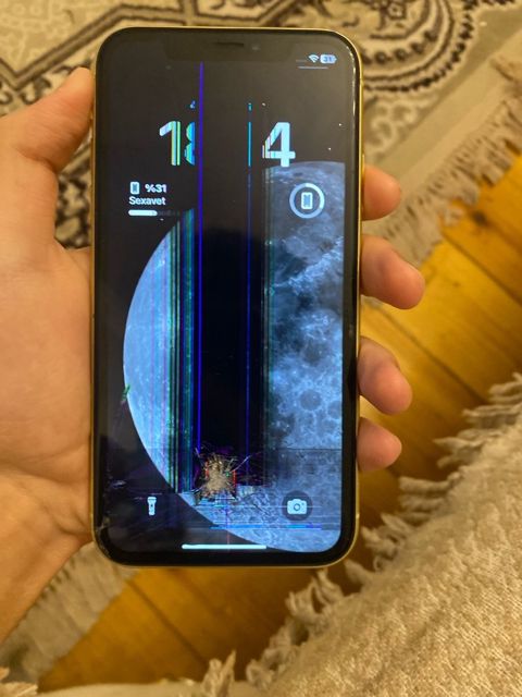 Apple iPhone XR Yellow 128GB/3GB — Bakı