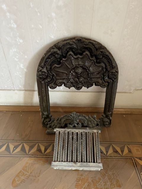 Kamin qapağı — Bakı