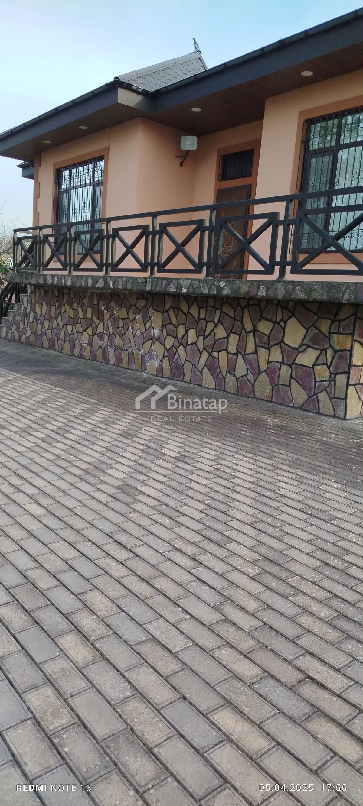 Satılır 4 otaqlı həyət evi / bağ evi 150 m², Quba rayonu — Bakı