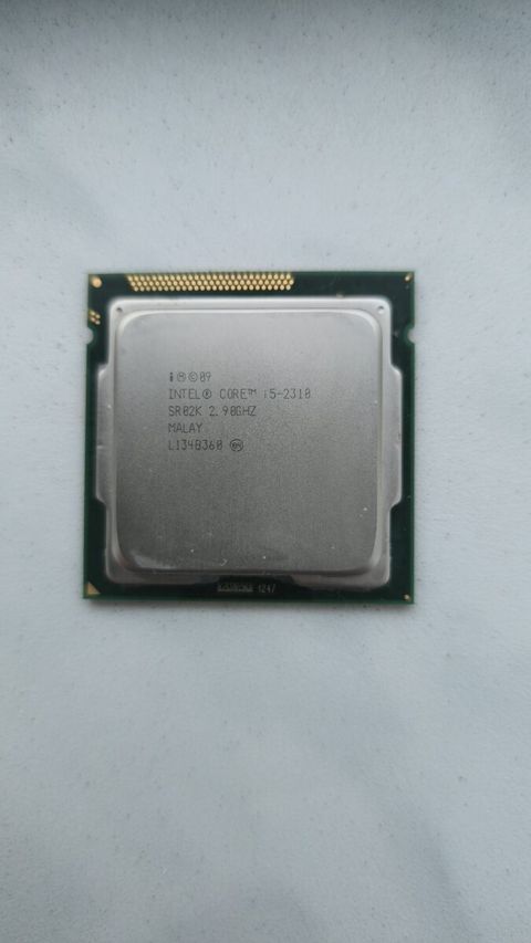 Prosessor İntel Core i5 2310 — Bakı
