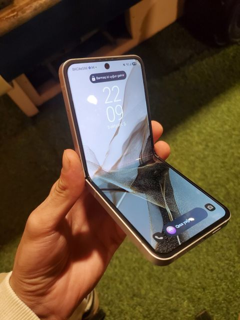 Samsung Galaxy Z Flip 6 Blue 256GB/12GB — Bakı