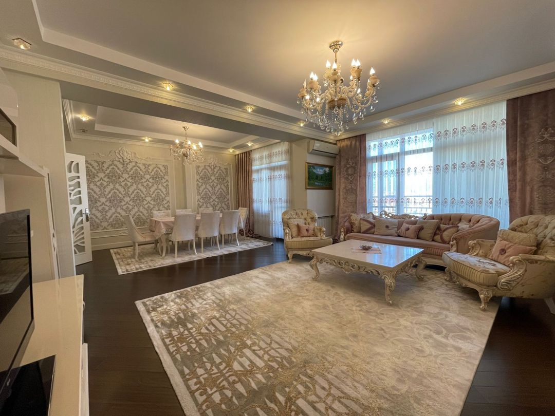 Satılır 4 otaqlı yeni tikili 240 m² — Mənzil, Bakı (7)