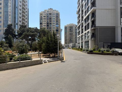 Satılır 3 otaqlı yeni tikili 173 m² — Bakı