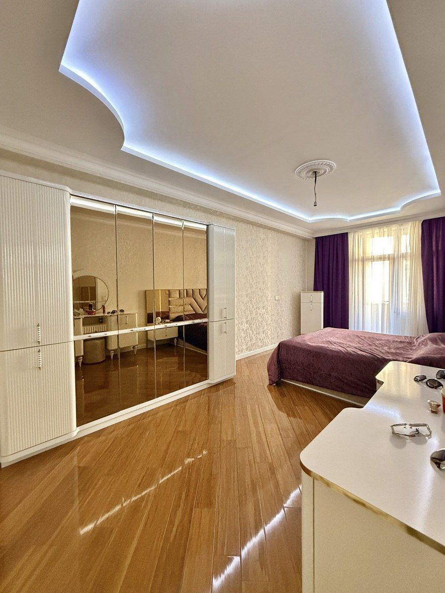 Satılır 3 otaqlı yeni tikili 160 m² — Mənzil, Bakı (6)