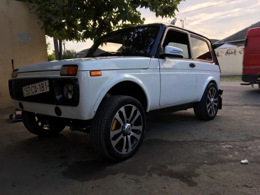 Lada (VAZ) Niva təkərləri R18 — Ehtiyat hissələri və aksesuarlar, Tovuz