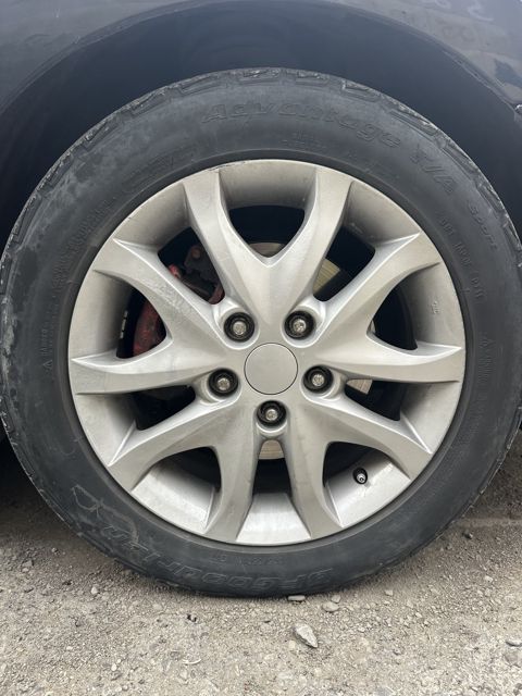 Hyundai təkəri R16 — Bakı